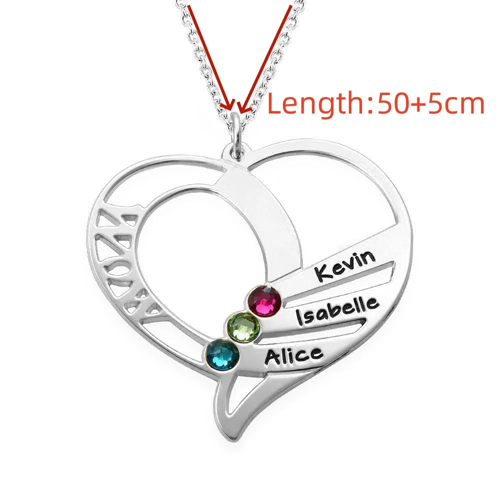 Hart met gegraveerde familienaam