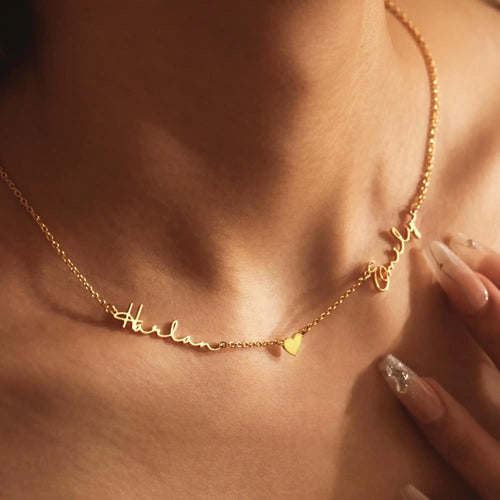 Gepersonaliseerde hartvormige hangerketting met twee namen